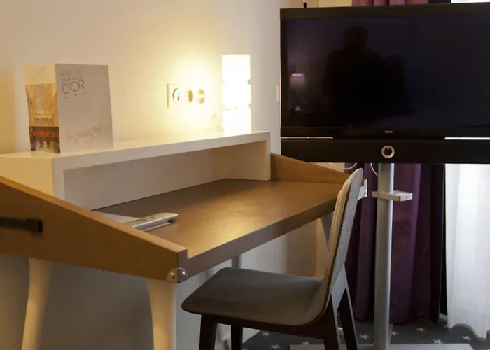 Du Triangle D'or Hotel 3*