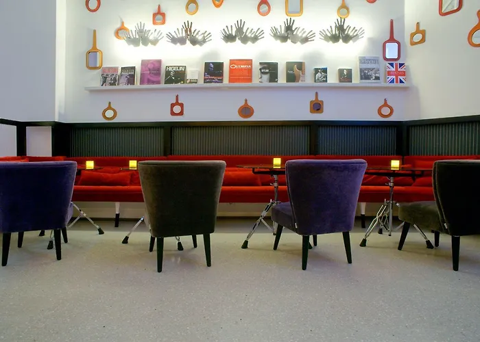 Du Triangle D'or 3* Paris