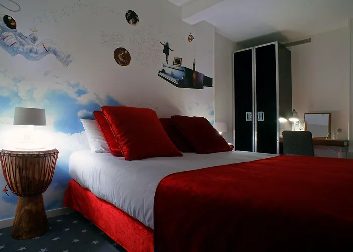 Hotel Du Triangle D'or Paris