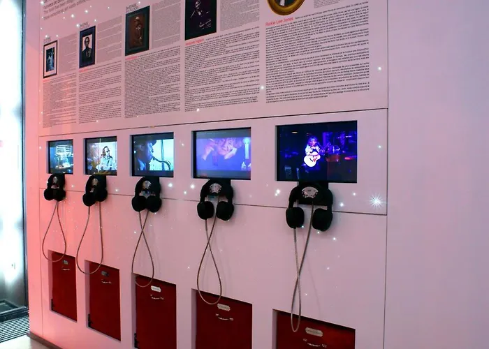 ホテル デュ トリアングル ドール