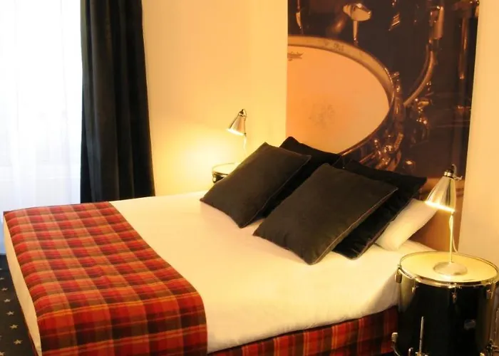 Hotel Du Triangle D'or 3*