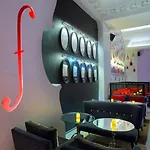 Du Triangle D'or 3* Παρίσι