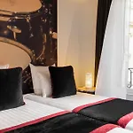 Du Triangle D'or 3*