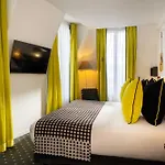 Otel Du Triangle D'or 3*
