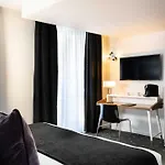 Du Triangle D'or 3*