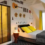 Du Triangle D'or Otel Paris