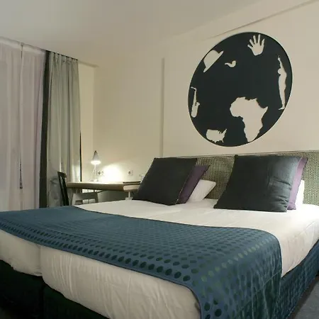 호텔 뒤 트라이앵글 도르 3*