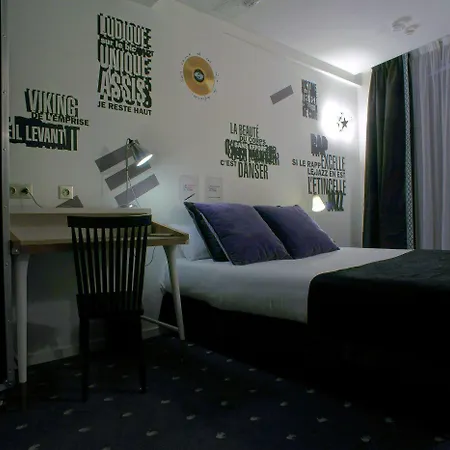 호텔 뒤 트라이앵글 도르 파리