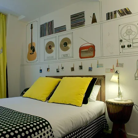 뒤 트라이앵글 도르 파리