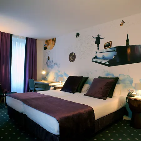 Hotel Du Triangle D'or - Proche Madeleine 3*
