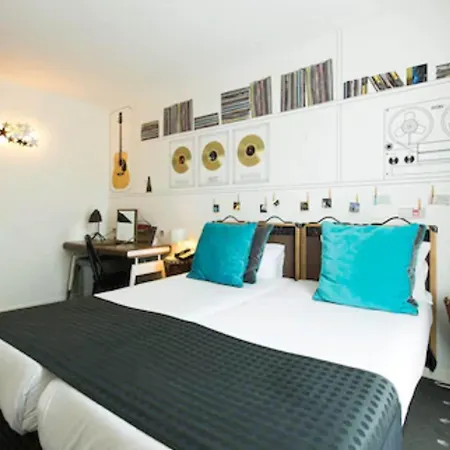 뒤 트라이앵글 도르