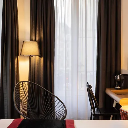 Hotel Du Triangle D'or - Proche Madeleine Paris