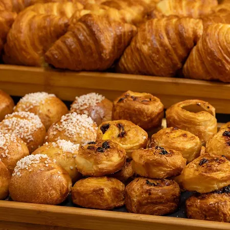 Du Triangle D'or - Proche Madeleine