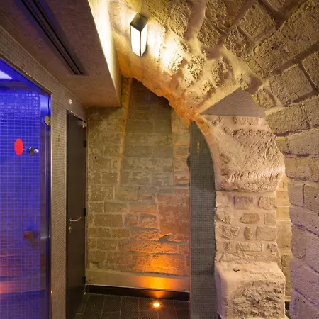 뒤 트라이앵글 도르 호텔 파리