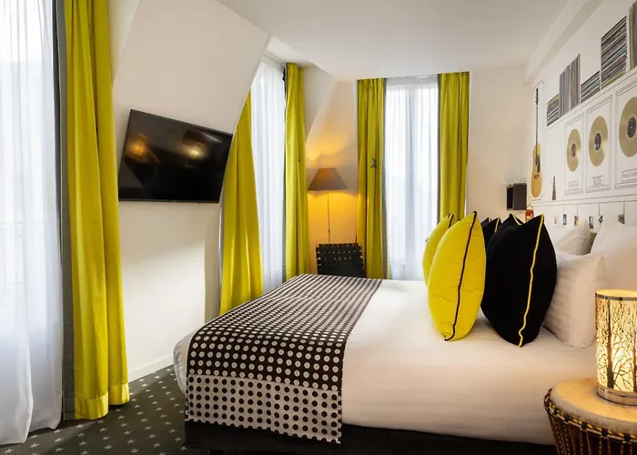فندق Du Triangle D'or 3*