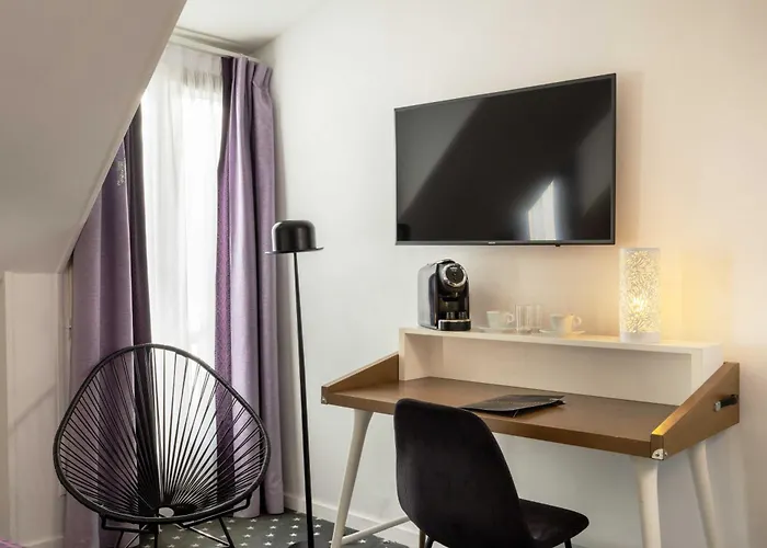 فندق Du Triangle D'or 3*