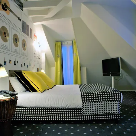 Du Triangle D'or Otel 3*