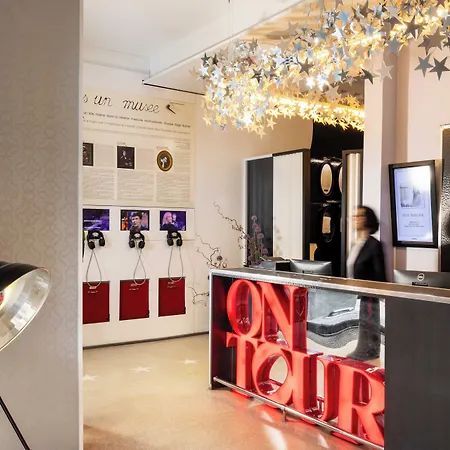 Du Triangle D'or - Proche Madeleine Hotel 3*