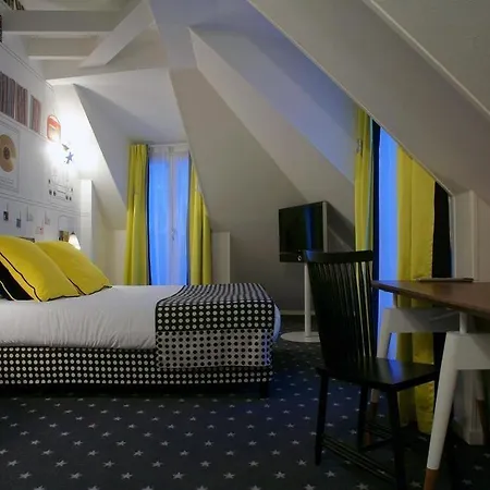 Du Triangle D'or 3*