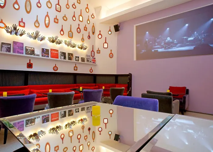 金三角酒店 巴黎