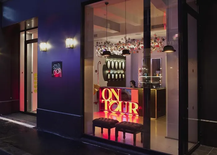 金三角酒店 3* 巴黎