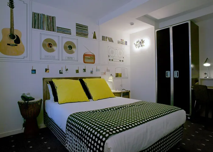 Du Triangle D'or Otel