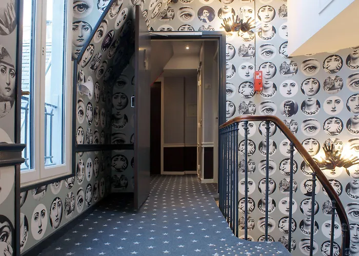 Du Triangle D'or Otel Paris