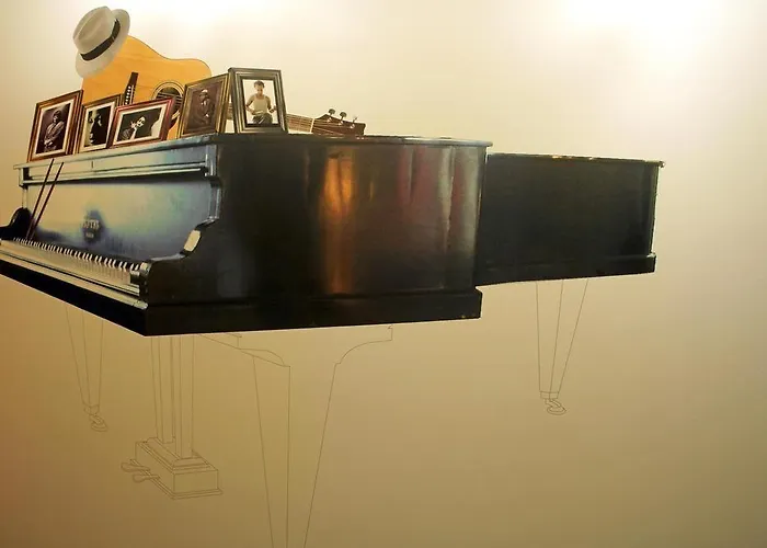 Du Triangle D'or Hotel Paris