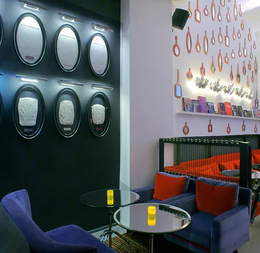 Du Triangle D'or Otel