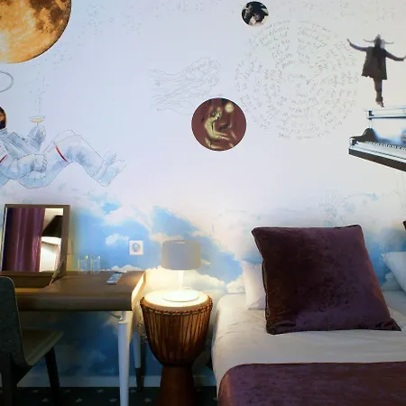 Hotel Du Triangle D'or - Proche Madeleine 3*